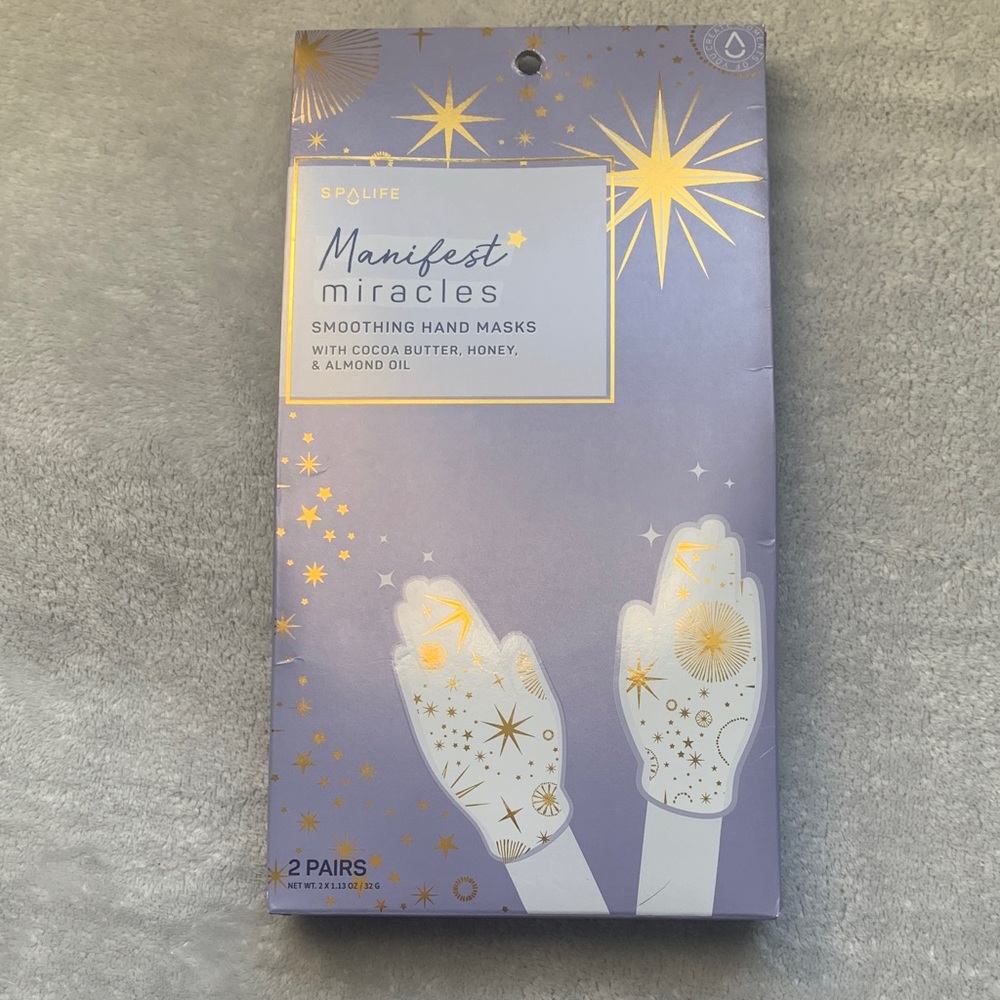NEW- Spalife Smoothing Hand Masks with Celestial Design 4/$20